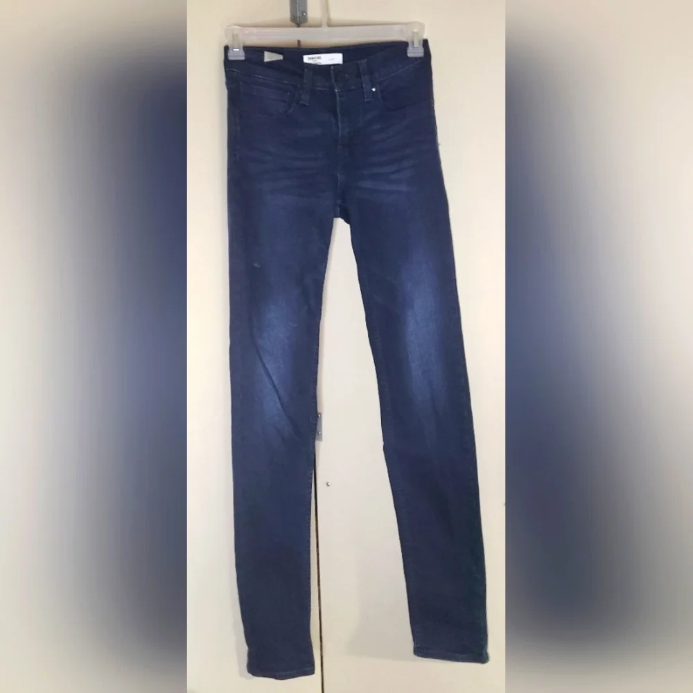 Levi's Signature Skinny Dark Denim Women's W28"xL36" - Picture 1 of 3